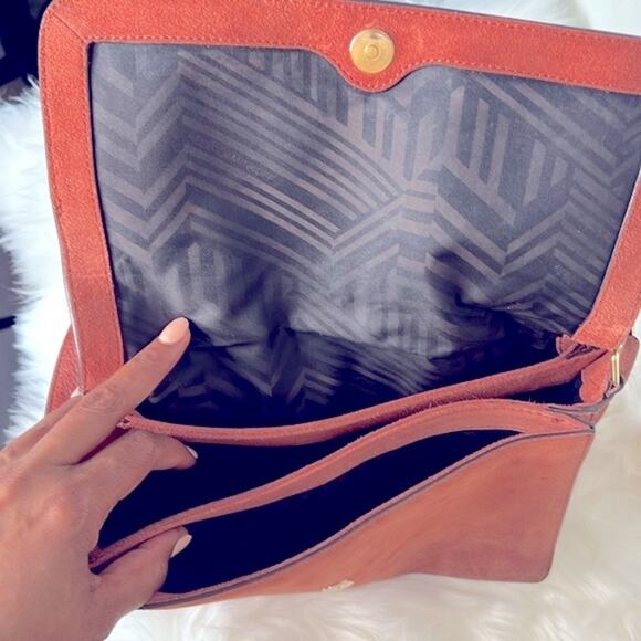 Rebecca Minkoff Rapture Leather Crossbody Shoulder Purse with Fringe - Picture 9 of 12